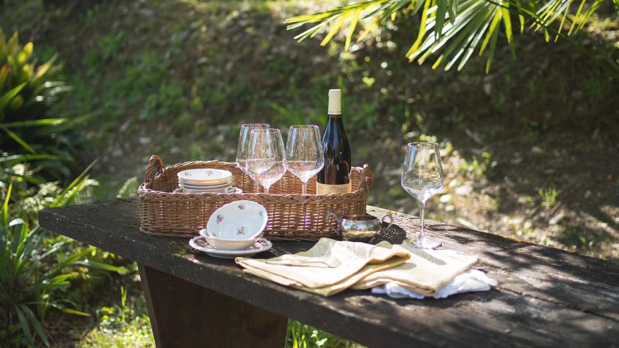 Casale Amati Country House Ortonovo エクステリア 写真